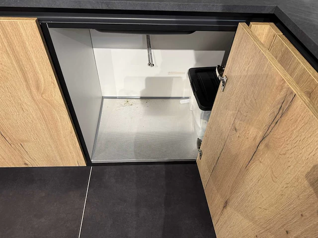 Keller - showroomkeuken - afbeelding 7 van  31