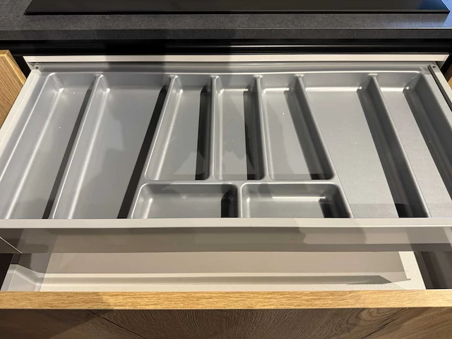 Keller - showroomkeuken - afbeelding 17 van  31