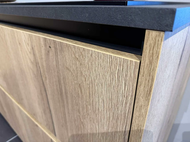 Keller - showroomkeuken - afbeelding 24 van  31