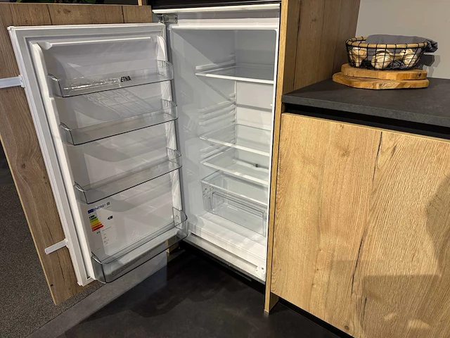 Keller - showroomkeuken - afbeelding 27 van  31