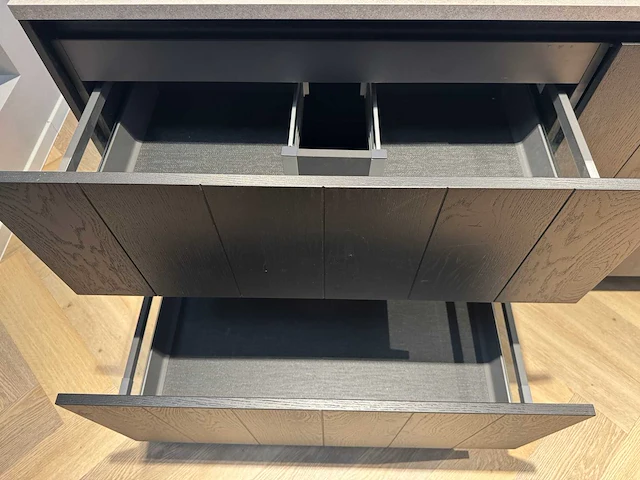 Keller - showroomkeukens - afbeelding 11 van  47