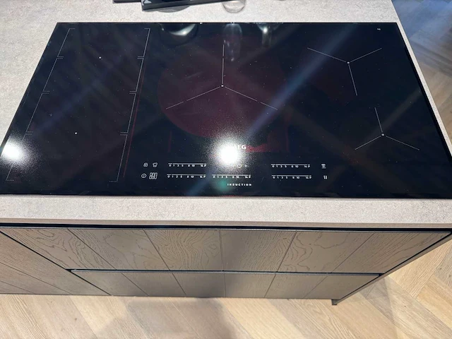 Keller - showroomkeukens - afbeelding 18 van  47