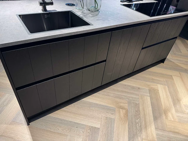 Keller - showroomkeukens - afbeelding 6 van  47