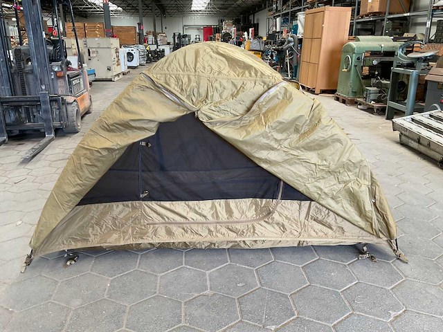 Kelty legertent - afbeelding 1 van  8