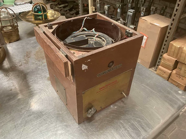 Kelvin hughes vintage marine magnetic compass - afbeelding 1 van  4