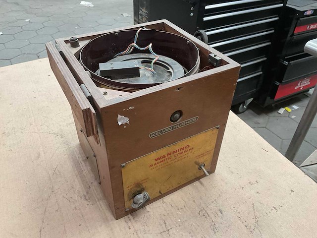 Kelvin hughes vintage marine magnetic compass - afbeelding 1 van  6