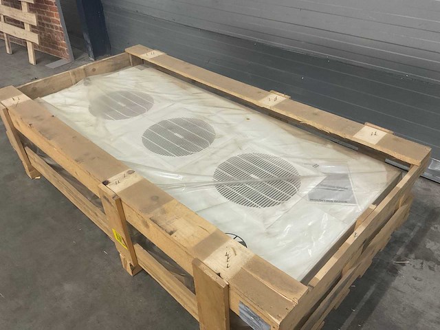 Kelvion kdc-353-4bn-hx32 plafondkoeler co2-90bar - afbeelding 4 van  7