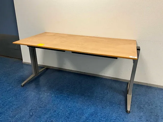 Kembo bureau - afbeelding 1 van  3