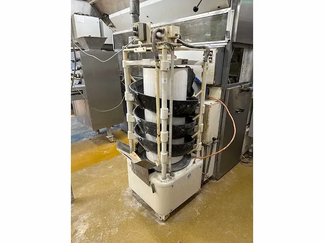 Kemper - cilinder opbolmachine - afbeelding 4 van  5