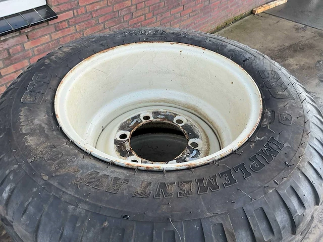 Kengo banden voor kieper - afbeelding 7 van  9