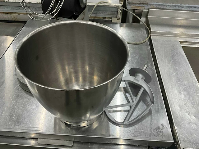 Kenwood km800 keukenmachine - afbeelding 3 van  5