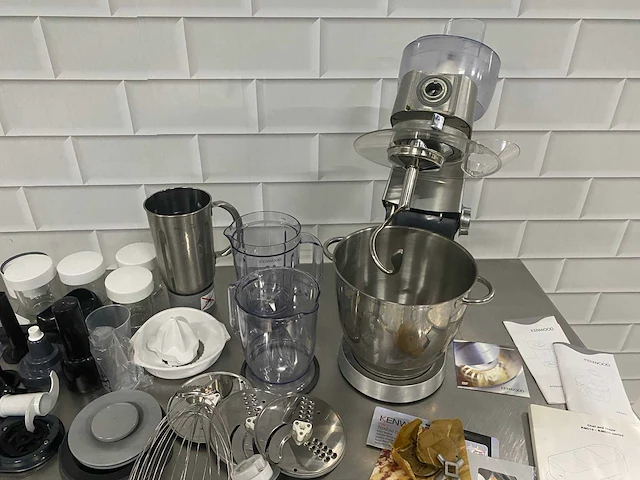 Kenwood major km20 series keukenmachine - afbeelding 7 van  8