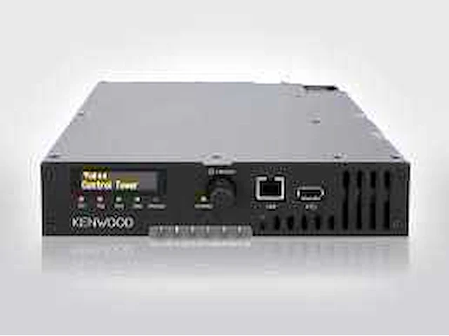 Kenwood nxr-1800 e2 uhf repeater - afbeelding 2 van  3