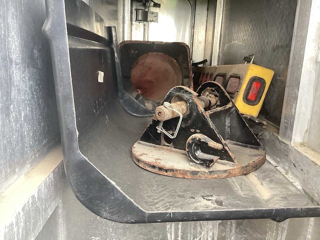 Kenworth t 800 b vrachtwagen - afbeelding 27 van  44