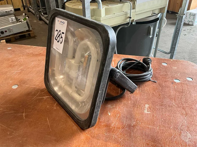 Keraf bouwlamp / looplamp - afbeelding 1 van  4