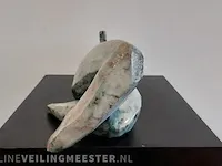 Keramiek gestyleerd "relaxende vrouw" - afbeelding 2 van  4