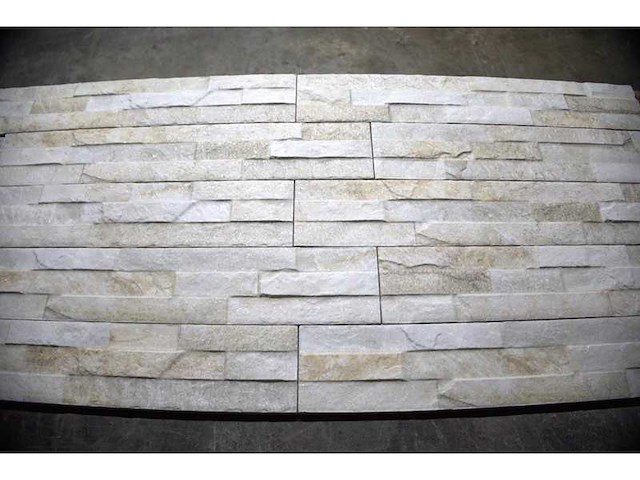 Keramiek muurbekleding (ca.32,3m²) - afbeelding 2 van  2