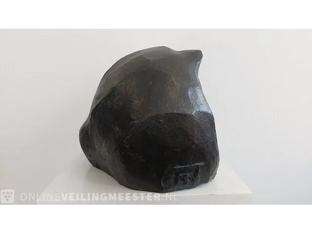 Keramiek object "op elleboog rustende man" - afbeelding 4 van  5
