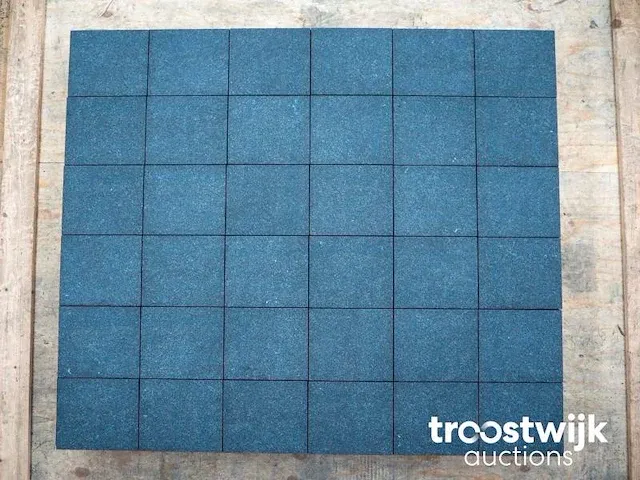 Keramiek tegels 14m² - afbeelding 1 van  3