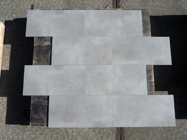 Keramiek tegels (ca. 12.9m²) - afbeelding 1 van  2