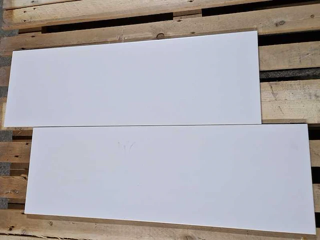 Keramiek tegels (ca.13.5m²) - afbeelding 1 van  2