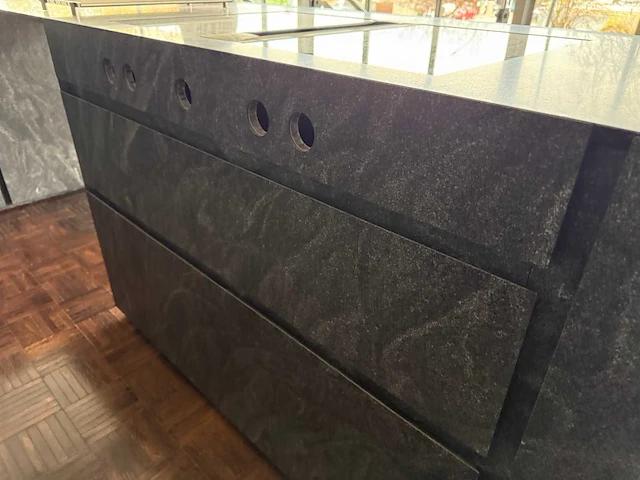 Keramieke michel philipps design - showroomkeuken - afbeelding 5 van  39