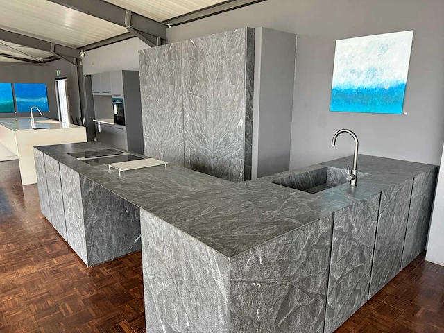 Keramieke michel philipps design - showroomkeuken - afbeelding 12 van  39