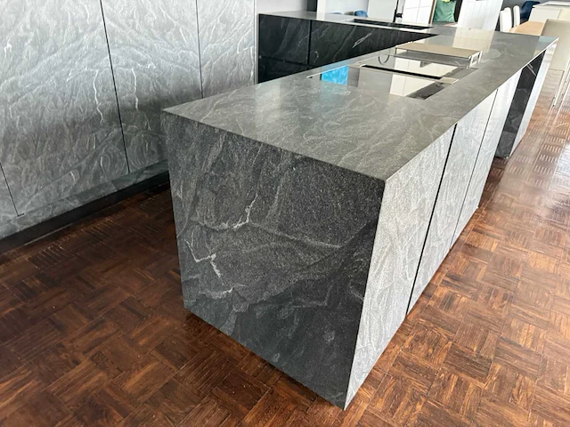 Keramieke michel philipps design - showroomkeuken - afbeelding 36 van  39