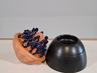 Keramisch beeld, anita manshanden, alcachofa, 1998 - afbeelding 2 van  6