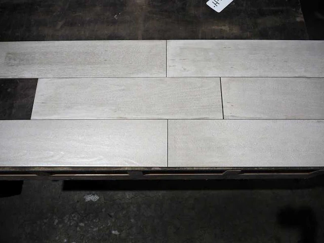 Keramische tegels 126m² - afbeelding 1 van  1