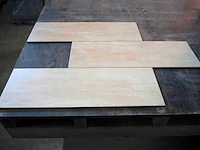Keramische tegels 12,96m² - afbeelding 1 van  2