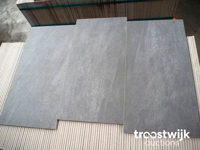 Keramische tegels 21,6m² - afbeelding 1 van  1