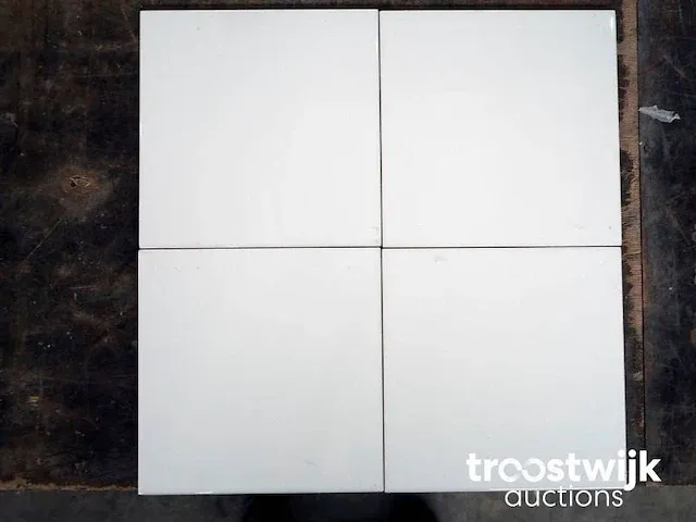 Keramische tegels 49m² - afbeelding 1 van  1