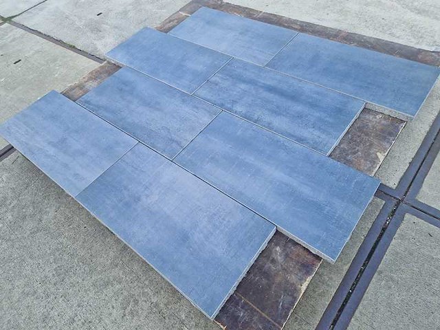 Keramische tegels met betonnen onderlaag voor de tuin (ca. 19.2m²) - afbeelding 1 van  4