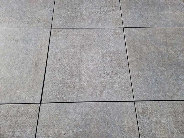 Keramische tegels met betonnen onderlaag voor de tuin (ca. 40.32m²) - afbeelding 4 van  4