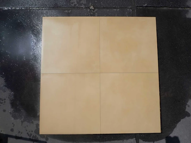 Keramische tegels voor binnen en buiten (ca.129.6m²) - afbeelding 3 van  4