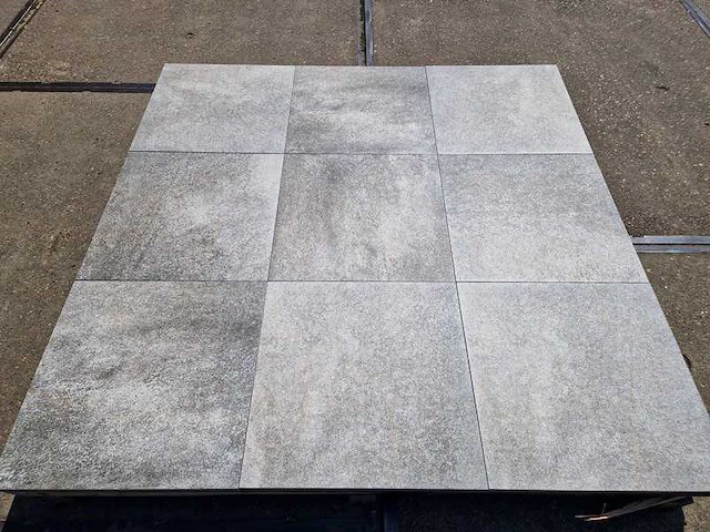 Keramische tuintegels (ca. 28.8m²) - afbeelding 1 van  4