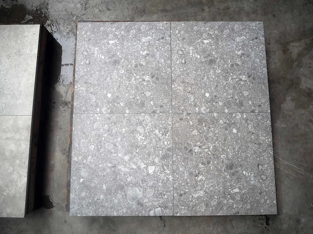 Keramische tuintegels (ca. 64.8m²) - afbeelding 2 van  3