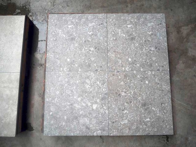 Keramische tuintegels (ca. 64,8m²) - afbeelding 2 van  3