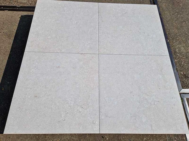 Keramische tuintegels (ca.57.6m²) - afbeelding 3 van  3