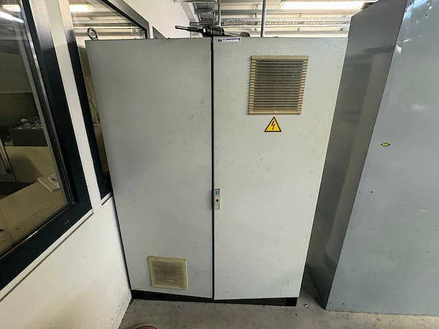 Kern - cd 322 - dmt kern cd 322 - 2004 - afbeelding 12 van  12