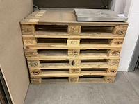Kern weegschaal op pallets - afbeelding 5 van  5