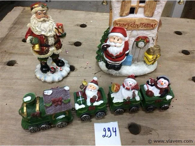 Kerst items oa huisje + - afbeelding 2 van  3