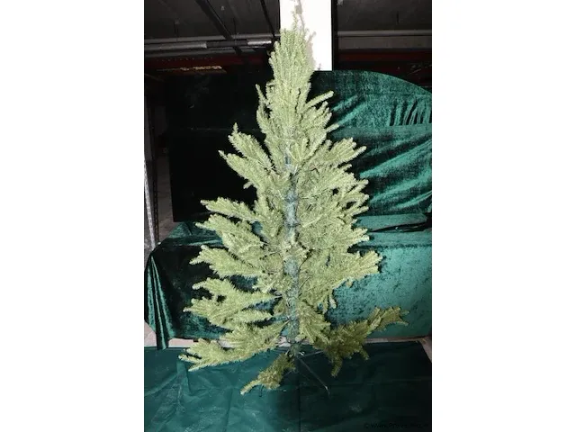 Kerstboom - 210 cm - afbeelding 1 van  5