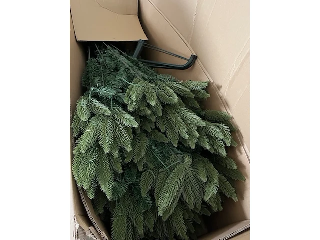 Kerstboom 300 cm hoog, groen - afbeelding 1 van  7