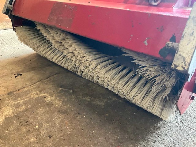 Kersten k1200 veegmachine - afbeelding 4 van  12