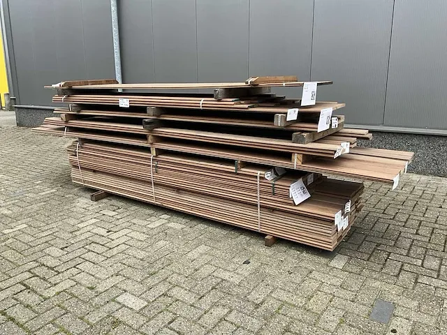 Keruing partij hardhout mes en groef 20 x 110 (199x) - afbeelding 1 van  14