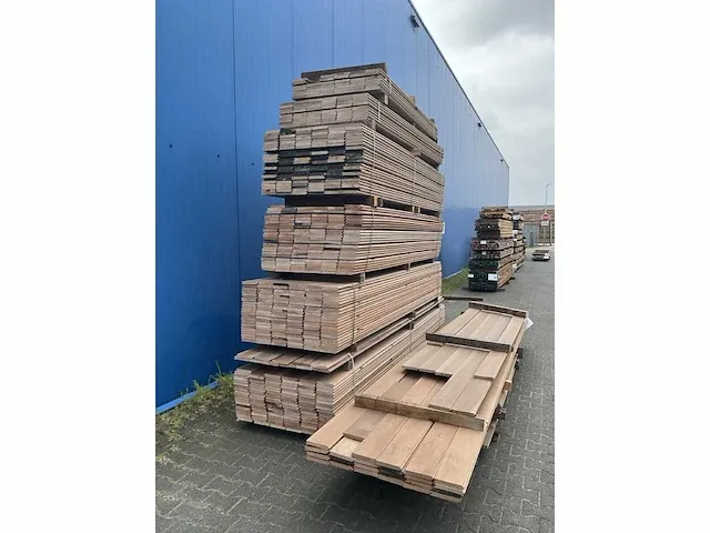 Keruing partij hardhout mes en groef 21 x 135 (655x) - afbeelding 10 van  15