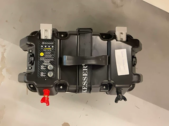 Kesser batterijbox - afbeelding 3 van  3