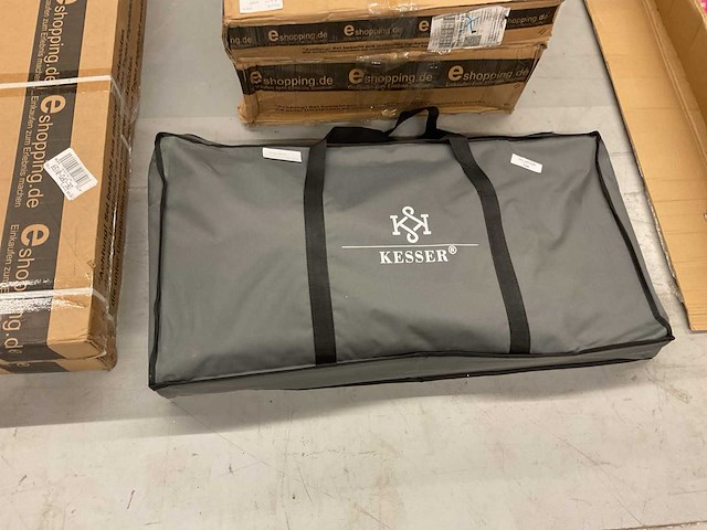 Kesser campingkast en campingstoeltje - afbeelding 2 van  4
